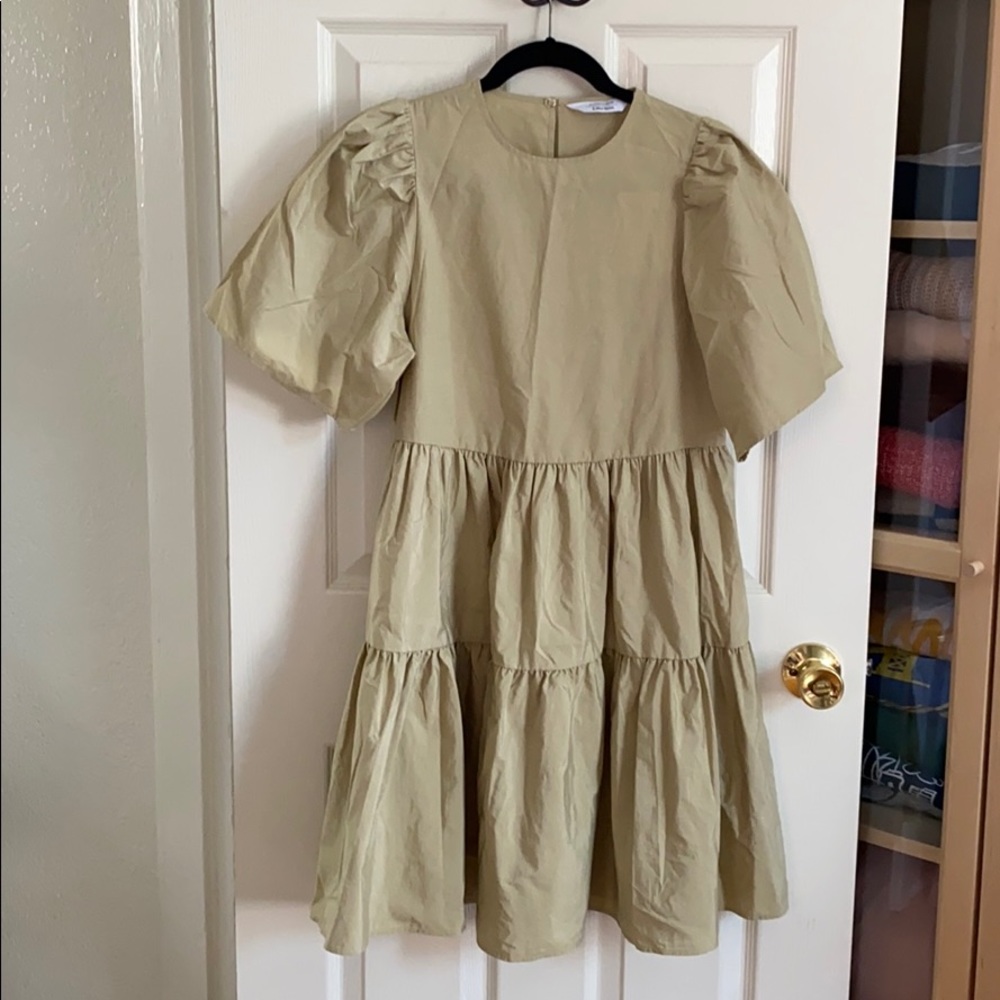 Stockholm Atelier & other stories ruffle dress